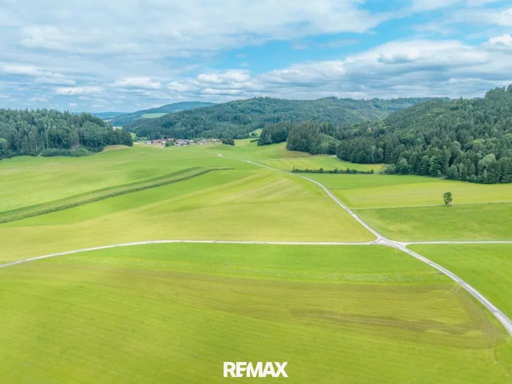 Grundstück kaufen in Salzburg-Umgebung – 14 797 m², € 235.000