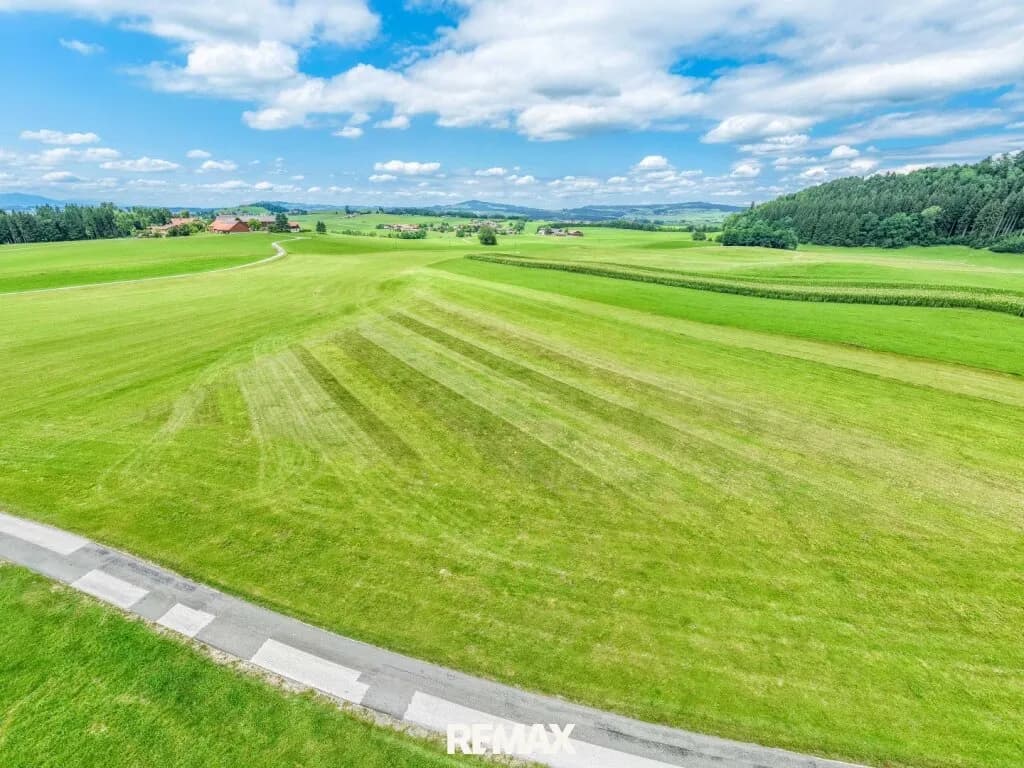 Grundstück kaufen in Salzburg-Umgebung – 14 797 m², € 235.000 – Bild 2 von 7