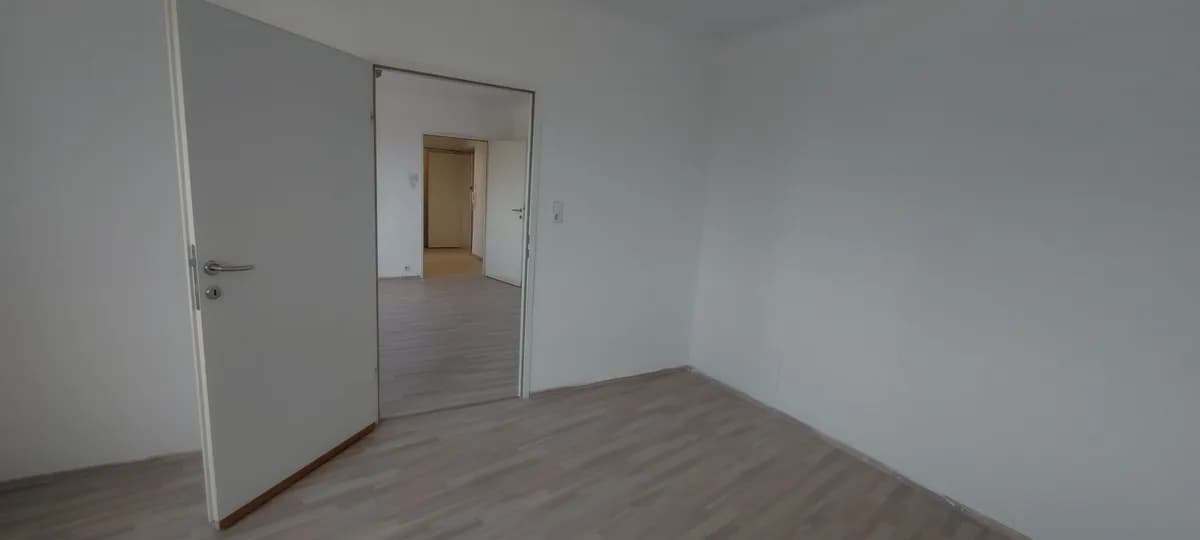 2-Zimmer-Wohnung mieten in Wien – 50 m², € 980 – Bild 3 von 3