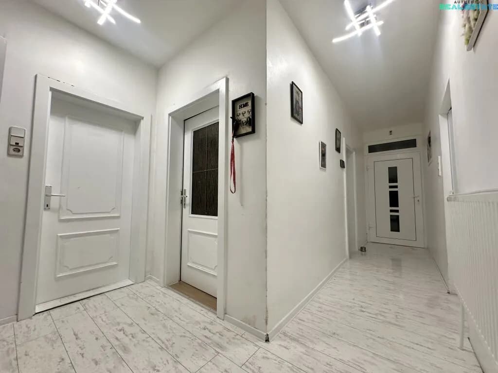 8-Zimmer-Haus kaufen in Gänserndorf – 230 m², € 440.000 – Bild 7 von 20