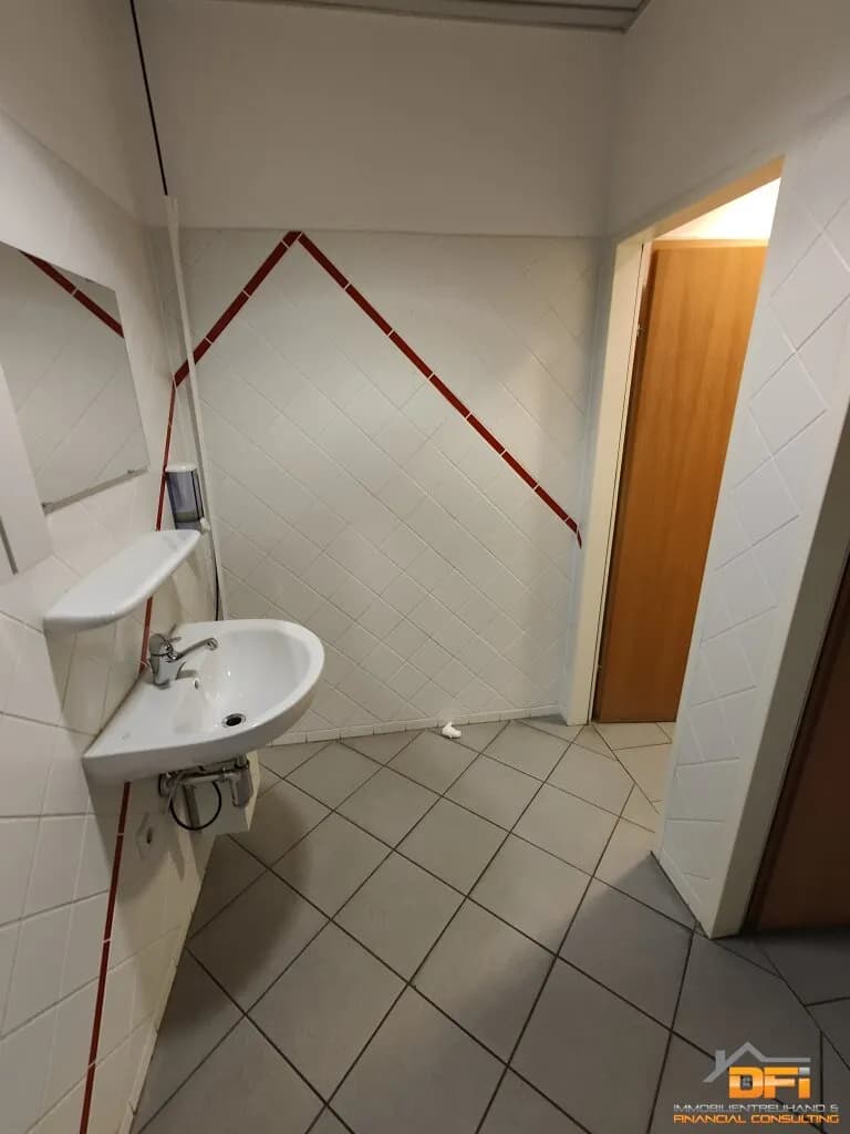 Gewerbeimmobilie mieten in Wien – 473 m², € 5.436 – Bild 13 von 17