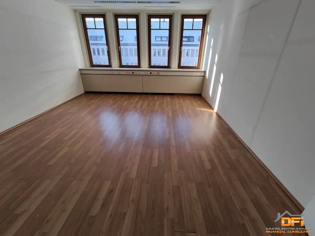 13-Zimmer-Gewerbeimmobilie mieten in Wien – 613 m², € 7.050 – Bild 19 von 31