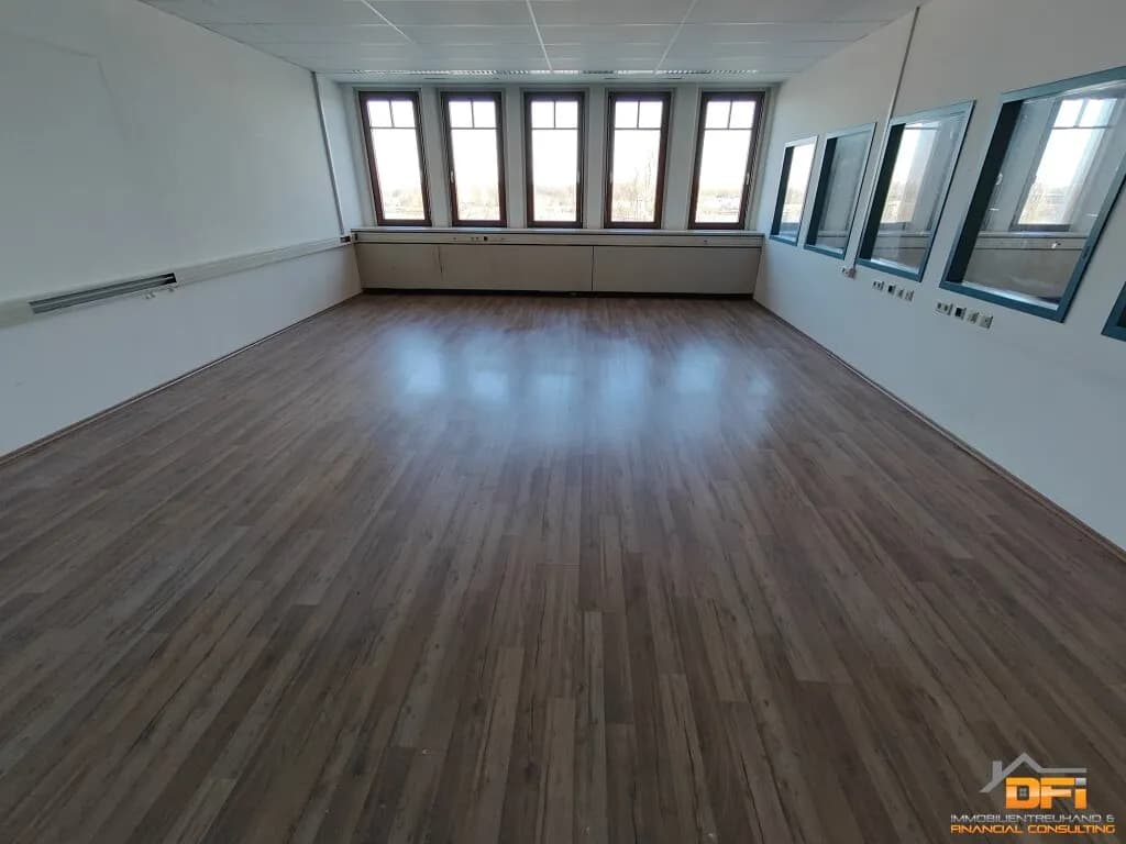 13-Zimmer-Gewerbeimmobilie mieten in Wien – 613 m², € 7.050 – Bild 23 von 31
