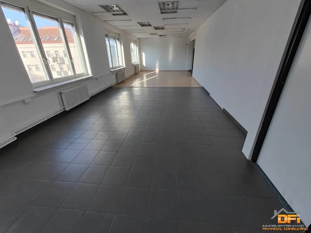 Gewerbeimmobilie mieten in Wien – 104 m², € 1.196