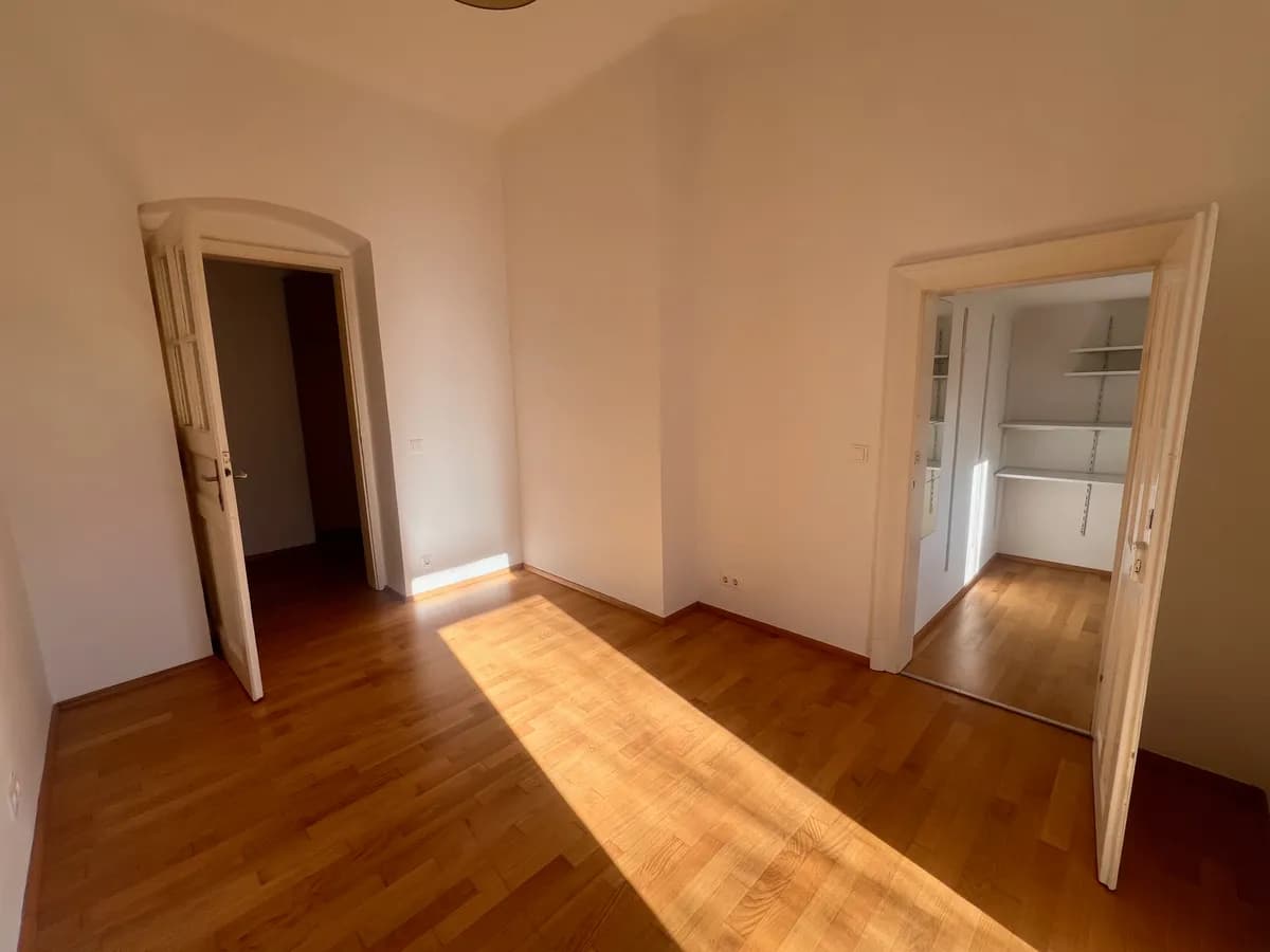 2-Zimmer-Wohnung mieten in Graz – 63 m², € 712 – Bild 2 von 10