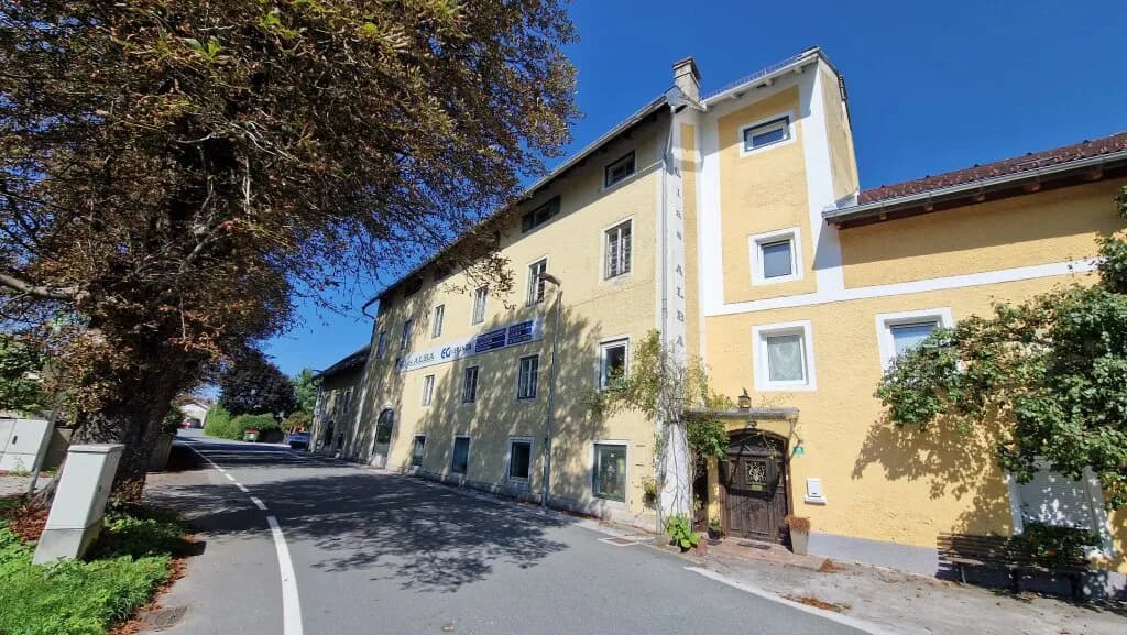 Gewerbeimmobilie kaufen in Hallein – 950 m², € 410.000