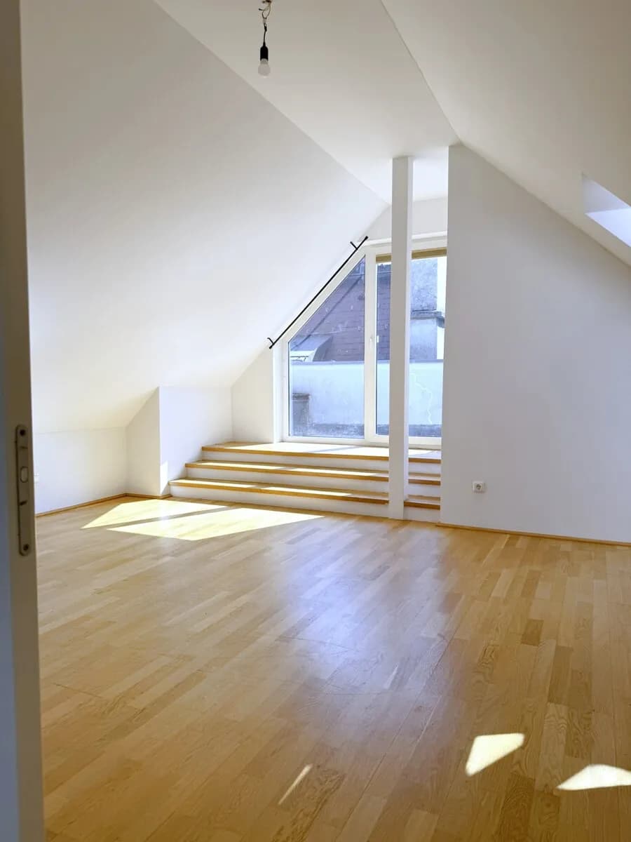 2-Zimmer-Wohnung kaufen in Gmunden – 94,49 m², € 327.000 – Bild 2 von 11