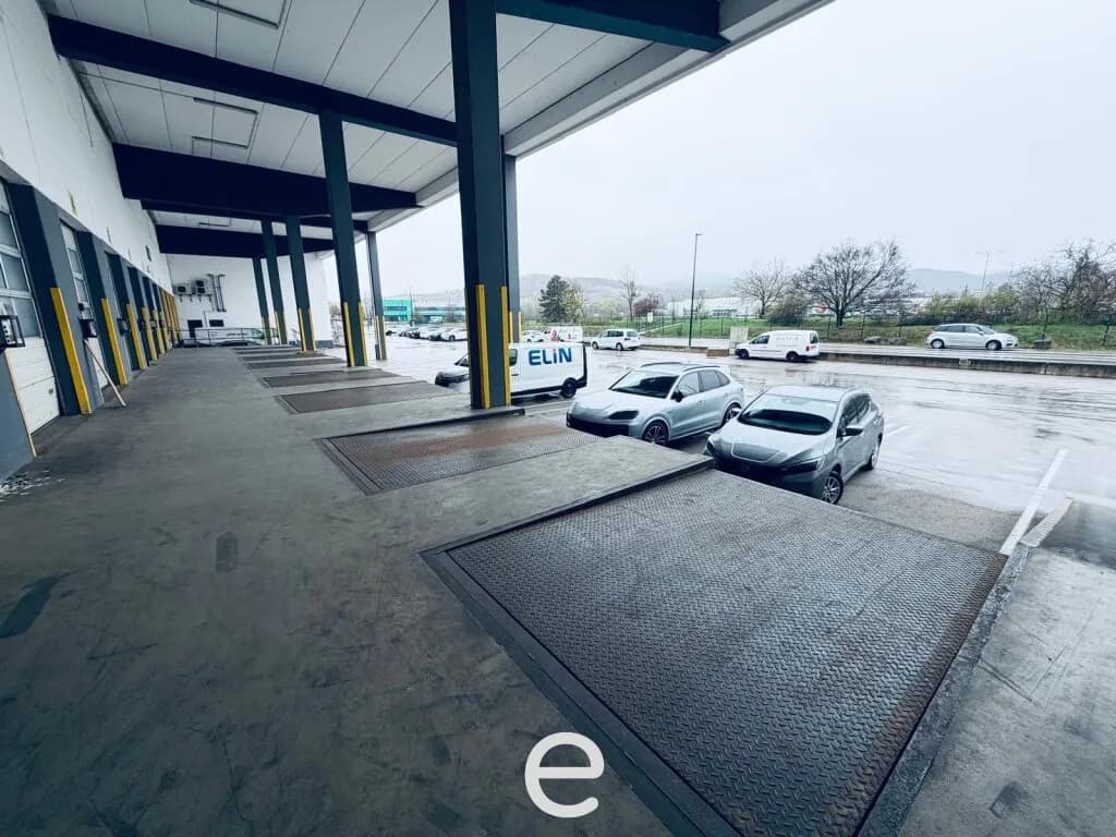 Immobilie mieten in Mödling – 2 680 m², € 20.076 – Bild 22 von 28