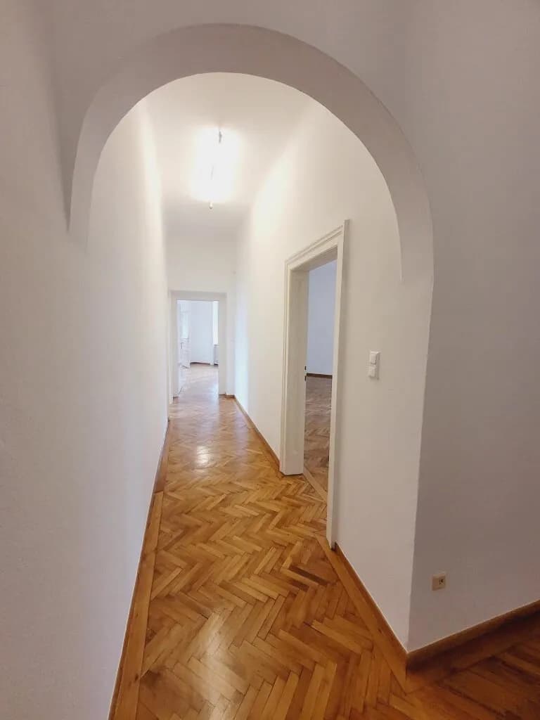 5-Zimmer-Wohnung mieten in Wien – 196 m², € 3.450 – Bild 17 von 29