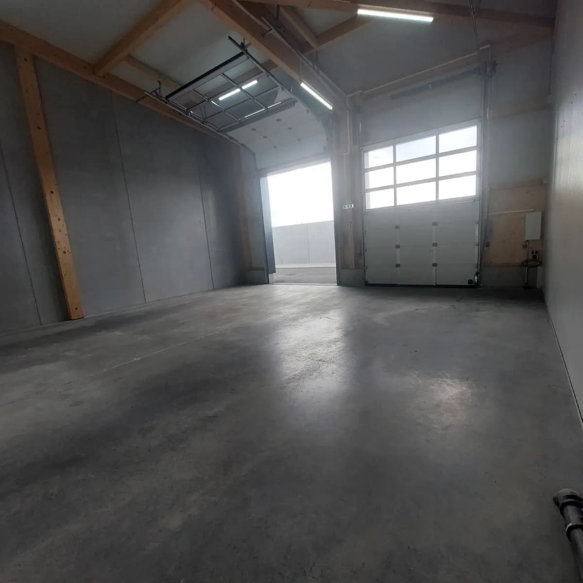 1-Zimmer-Gewerbeimmobilie mieten in Mistelbach – 91 m², € 1.100 – Bild 5 von 9