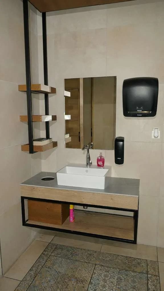 Gewerbeimmobilie mieten in Neusiedl am See – 485 m², € 9.600 – Bild 12 von 19