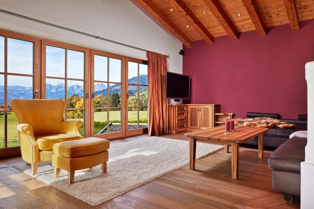 5-Zimmer-Haus mieten in Kitzbühel – 430 m², € 12.000 – Bild 2 von 9