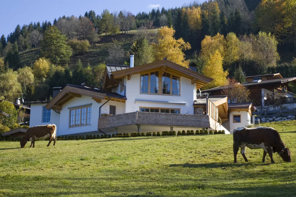 5-Zimmer-Haus mieten in Kitzbühel – 430 m², € 12.000 – Bild 9 von 9