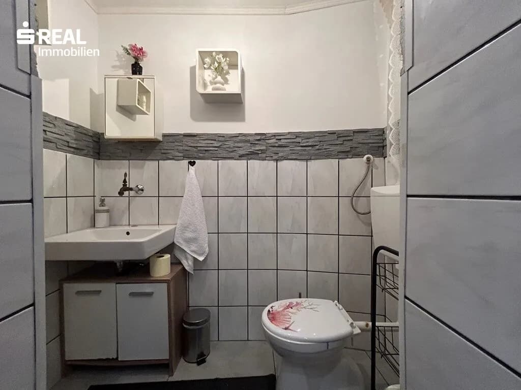 5-Zimmer-Haus kaufen in Liezen – 200 m², € 265.000 – Bild 14 von 31
