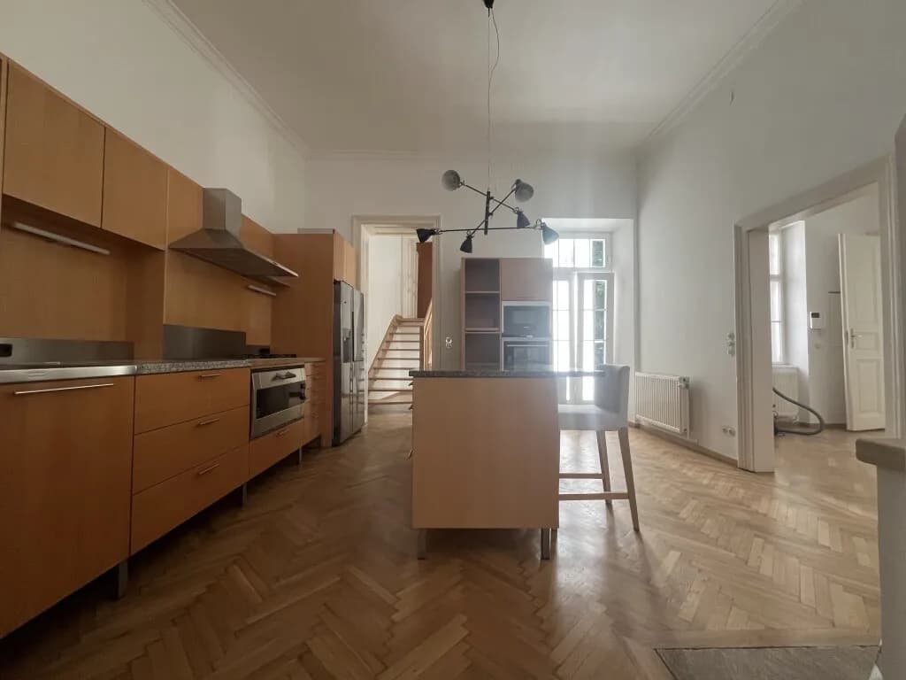 8-Zimmer-Haus mieten in Wien – 350 m², € 6.710 – Bild 5 von 36