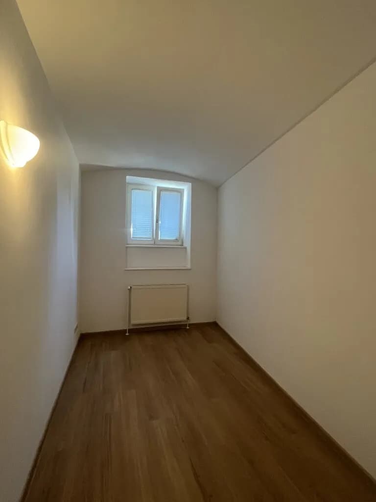 8-Zimmer-Haus mieten in Wien – 350 m², € 6.710 – Bild 16 von 36