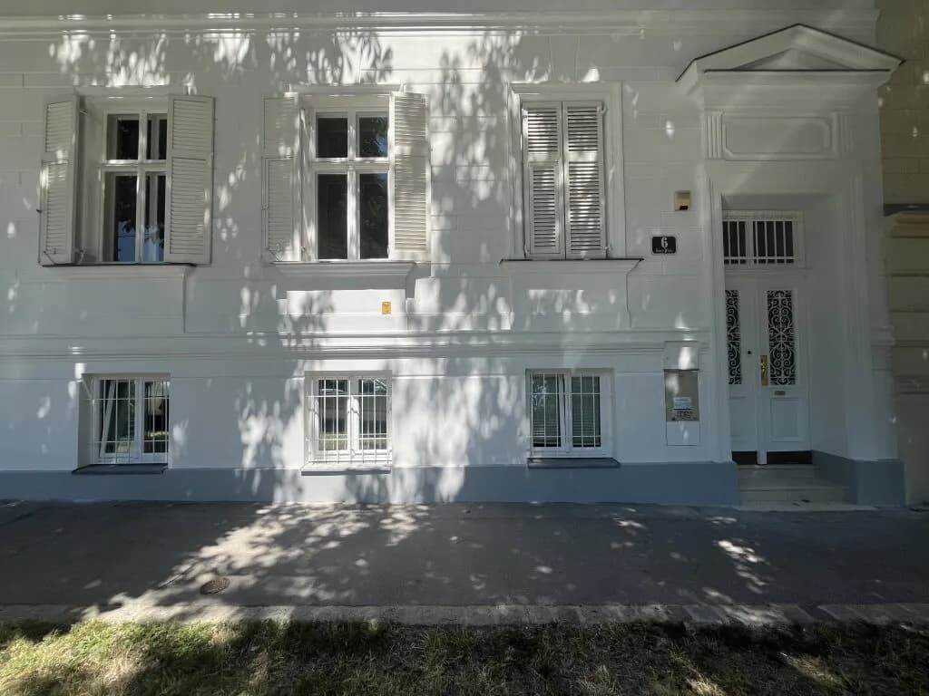 8-Zimmer-Haus mieten in Wien – 350 m², € 6.710 – Bild 32 von 36