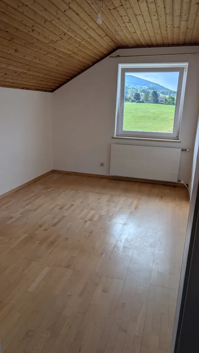 4-Zimmer-Wohnung mieten in Vöcklabruck – 107 m², € 1.490 – Bild 5 von 12