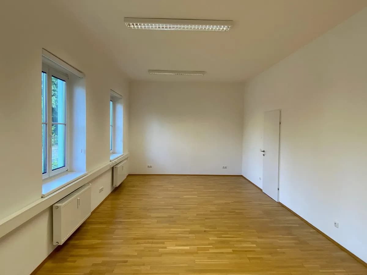 1-Zimmer-Gewerbeimmobilie mieten in Linz – 48 m², € 625 – Bild 5 von 12