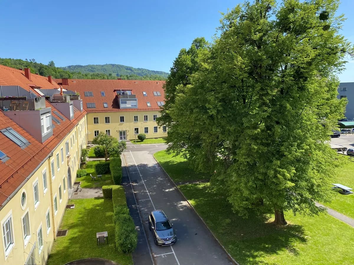 1-Zimmer-Gewerbeimmobilie mieten in Linz – 48 m², € 625 – Bild 11 von 12
