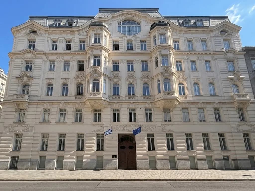Gewerbeimmobilie mieten in Wien – 130 m², € 17