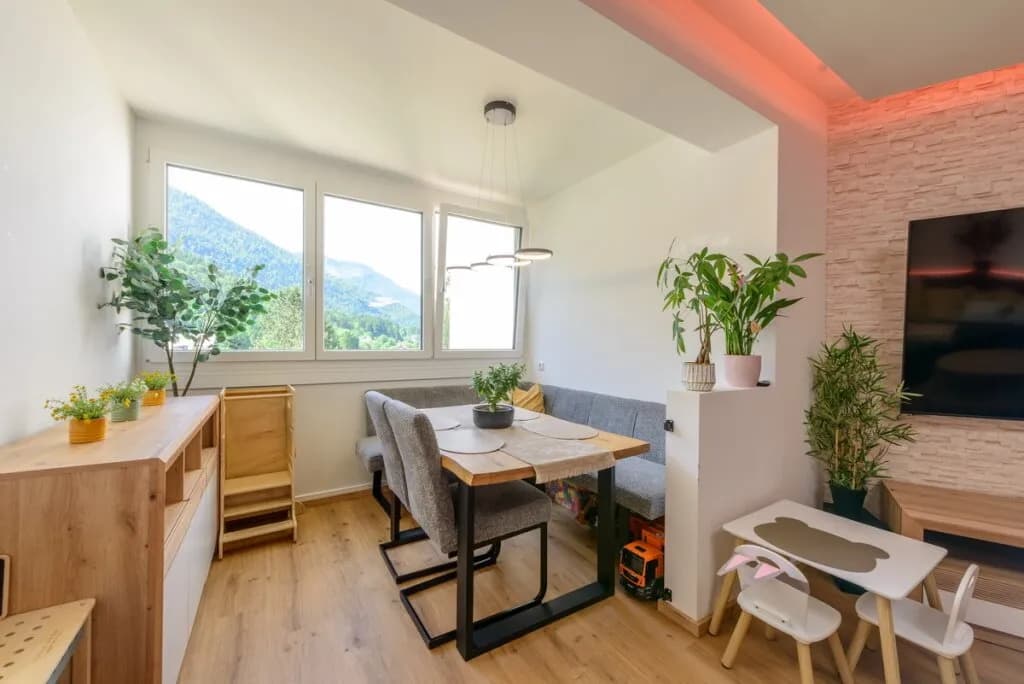 4-Zimmer-Wohnung kaufen in Gmunden – 88 m², € 298.000 – Bild 2 von 12
