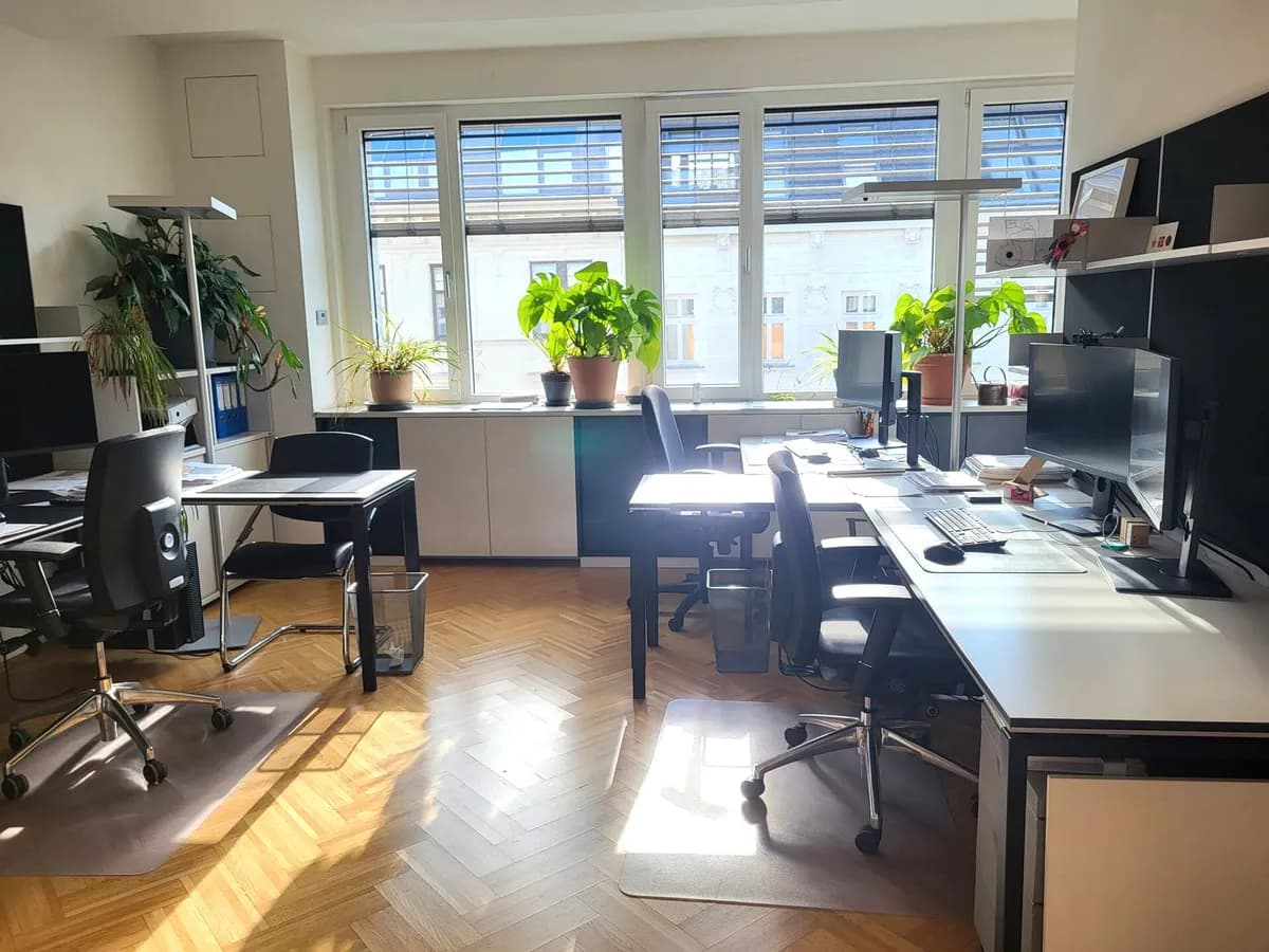 Gewerbeimmobilie mieten in Wien – 323 m², € 12 – Bild 3 von 13