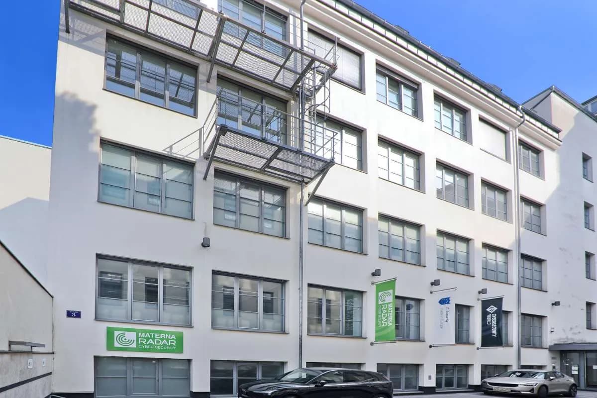 Gewerbeimmobilie mieten in Wien – 1 993 m², € 17 – Bild 1 von 13