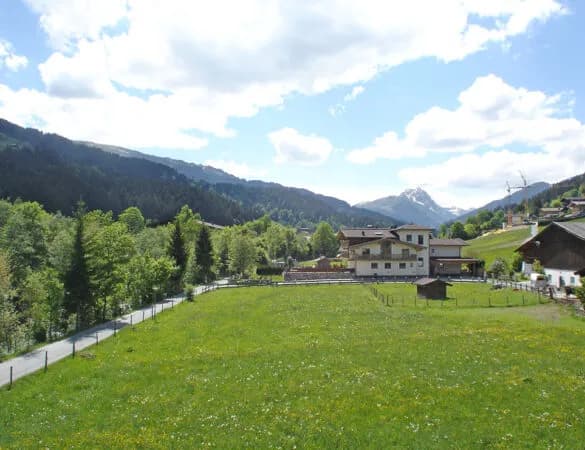 1-Zimmer-Wohnung kaufen in Kitzbühel – 30 m², € 300.000 – Bild 2 von 6