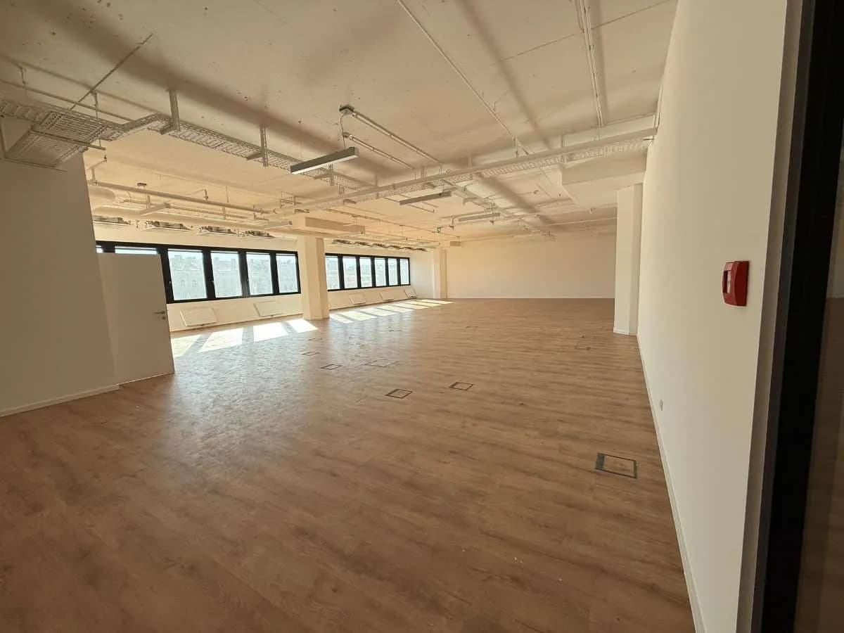 Gewerbeimmobilie mieten in Wien – 1 489 m², € 26 – Bild 4 von 11