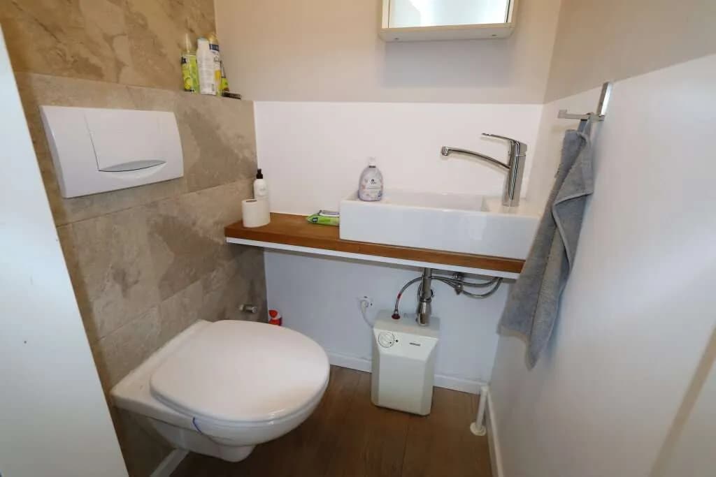 1-Zimmer-Gewerbeimmobilie mieten in Baden – 61,76 m², € 1.803 – Bild 9 von 12