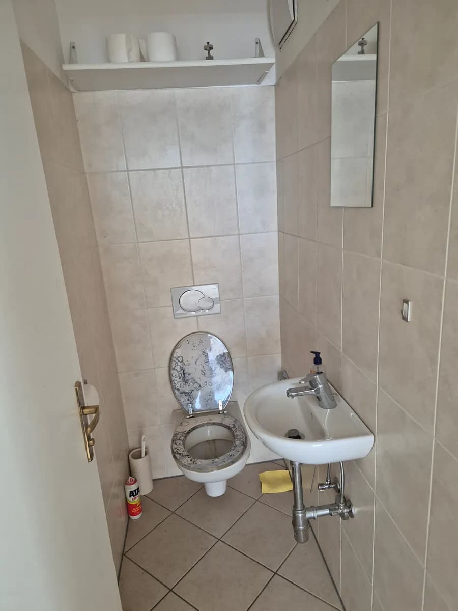 2-Zimmer-Wohnung mieten in Linz – 75 m², € 1.095 – Bild 6 von 8