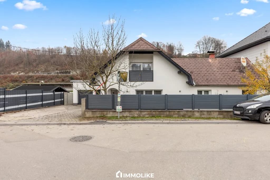 9-Zimmer-Haus kaufen in Gmunden – 191,51 m², € 399.000 – Bild 2 von 22