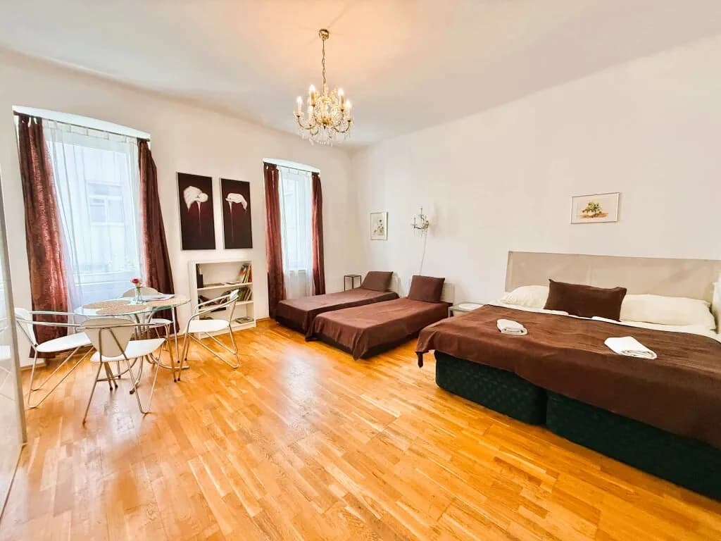 1-Zimmer-Wohnung kaufen in Wien – 34 m², € 235.000 – Bild 2 von 12