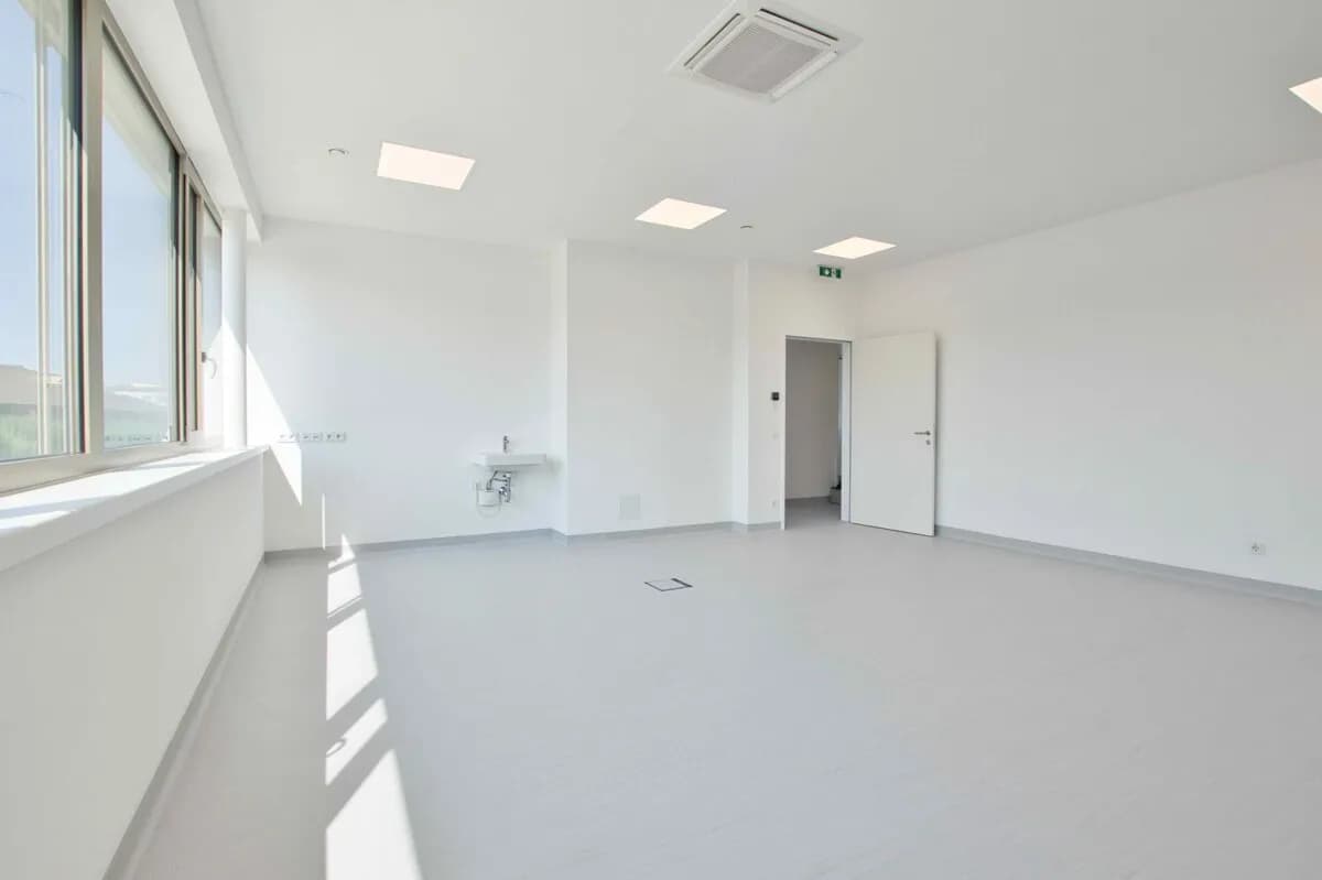 Gewerbeimmobilie mieten in Gmunden – 138 m², € 2.947 – Bild 8 von 24