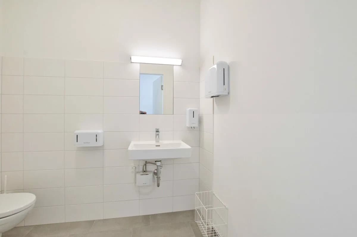 Gewerbeimmobilie mieten in Gmunden – 138 m², € 2.947 – Bild 11 von 24