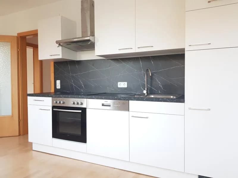 2-Zimmer-Wohnung mieten in Linz – 65 m², € 917