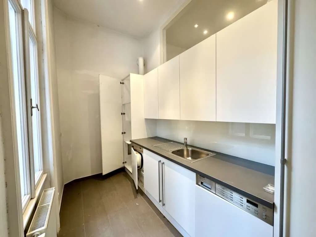 5-Zimmer-Wohnung mieten in Wien – 240 m², € 6.000 – Bild 25 von 37