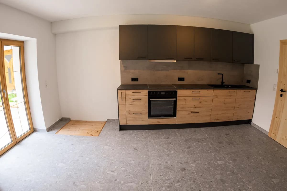5-Zimmer-Wohnung mieten in Reutte – 143 m², € 2.150 – Bild 8 von 27
