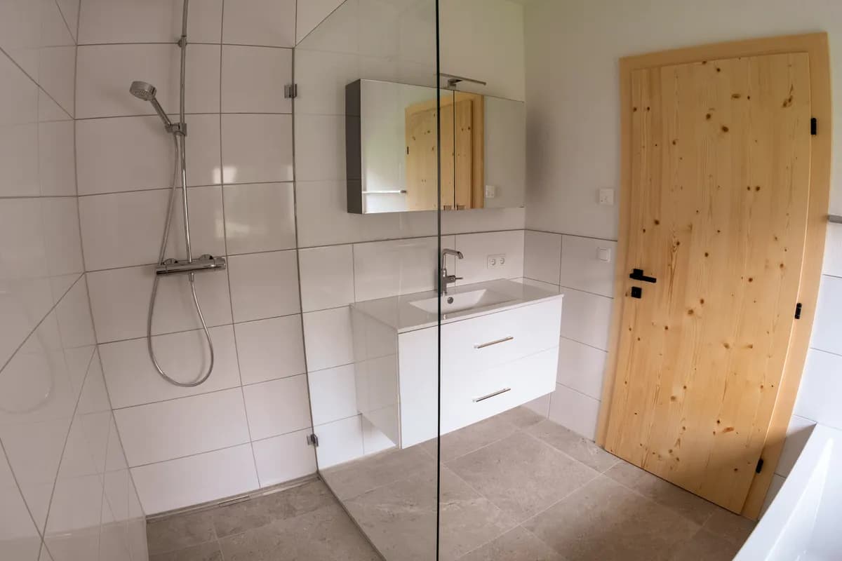 5-Zimmer-Wohnung mieten in Reutte – 143 m², € 2.150 – Bild 14 von 27