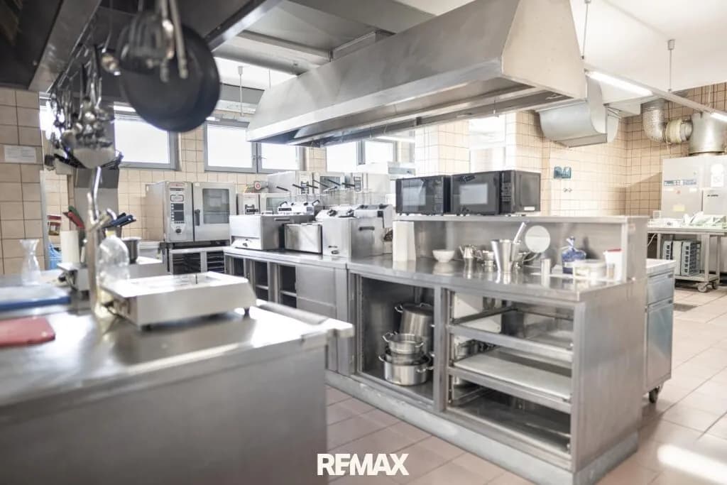 Gewerbeimmobilie kaufen in Südoststeiermark – 3 127 m², € 2.221.120 – Bild 13 von 28