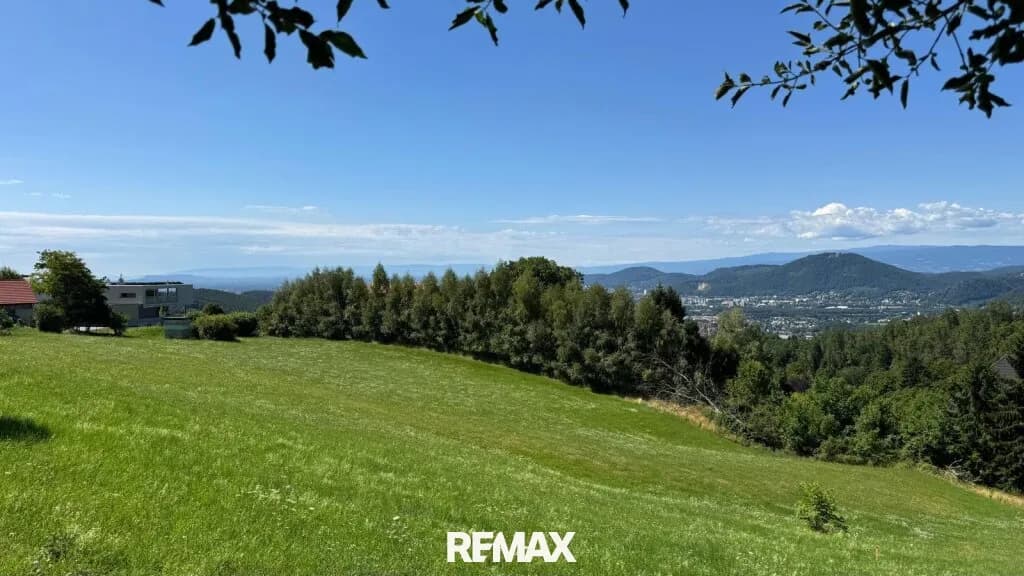 Grundstück kaufen in Graz-Umgebung – 2 047 m², € 380.000 – Bild 1 von 9