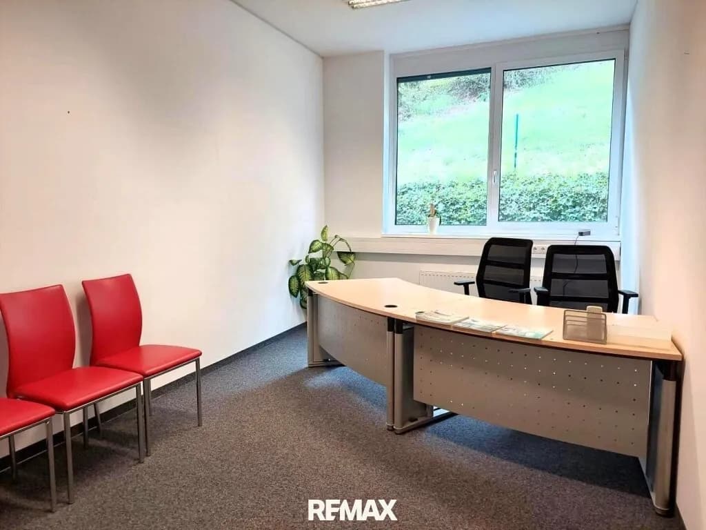 19-Zimmer-Gewerbeimmobilie mieten in Graz – 603 m², € 8.412 – Bild 9 von 23