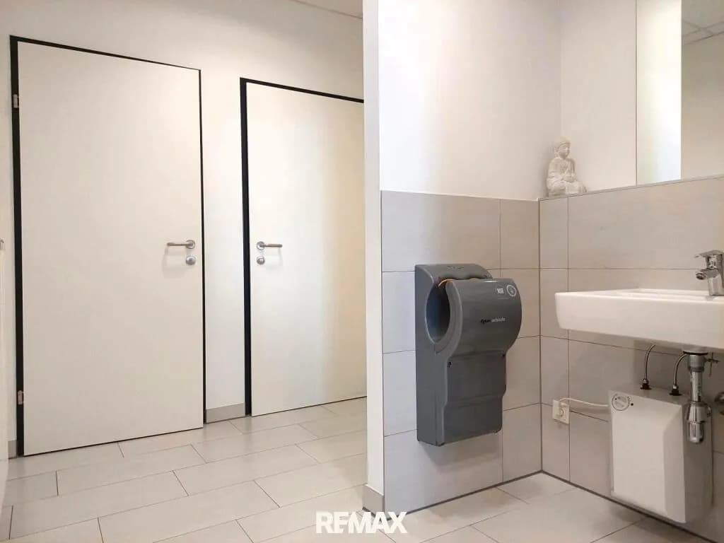 19-Zimmer-Gewerbeimmobilie mieten in Graz – 603 m², € 8.412 – Bild 19 von 23