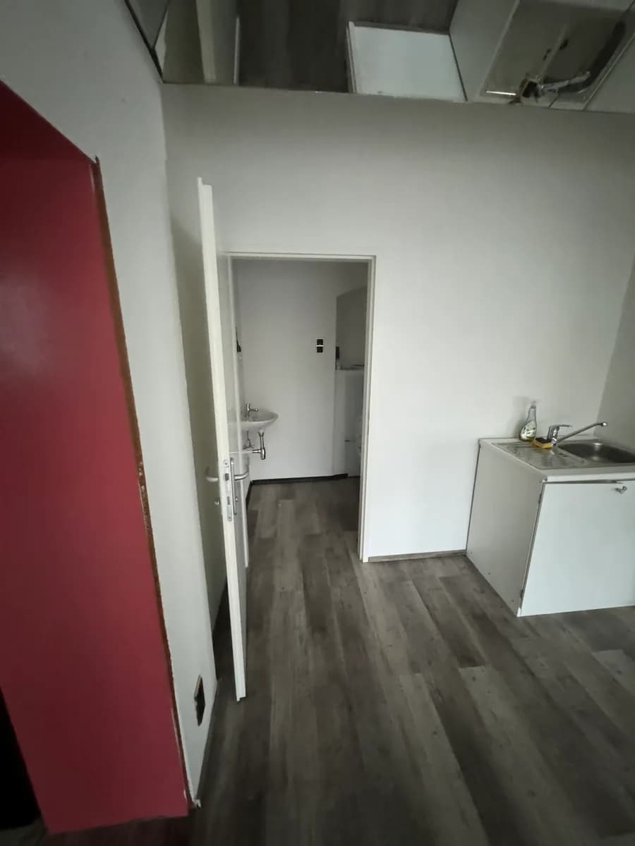 Gewerbeimmobilie mieten in Gänserndorf – 72 m², € 600 – Bild 5 von 7