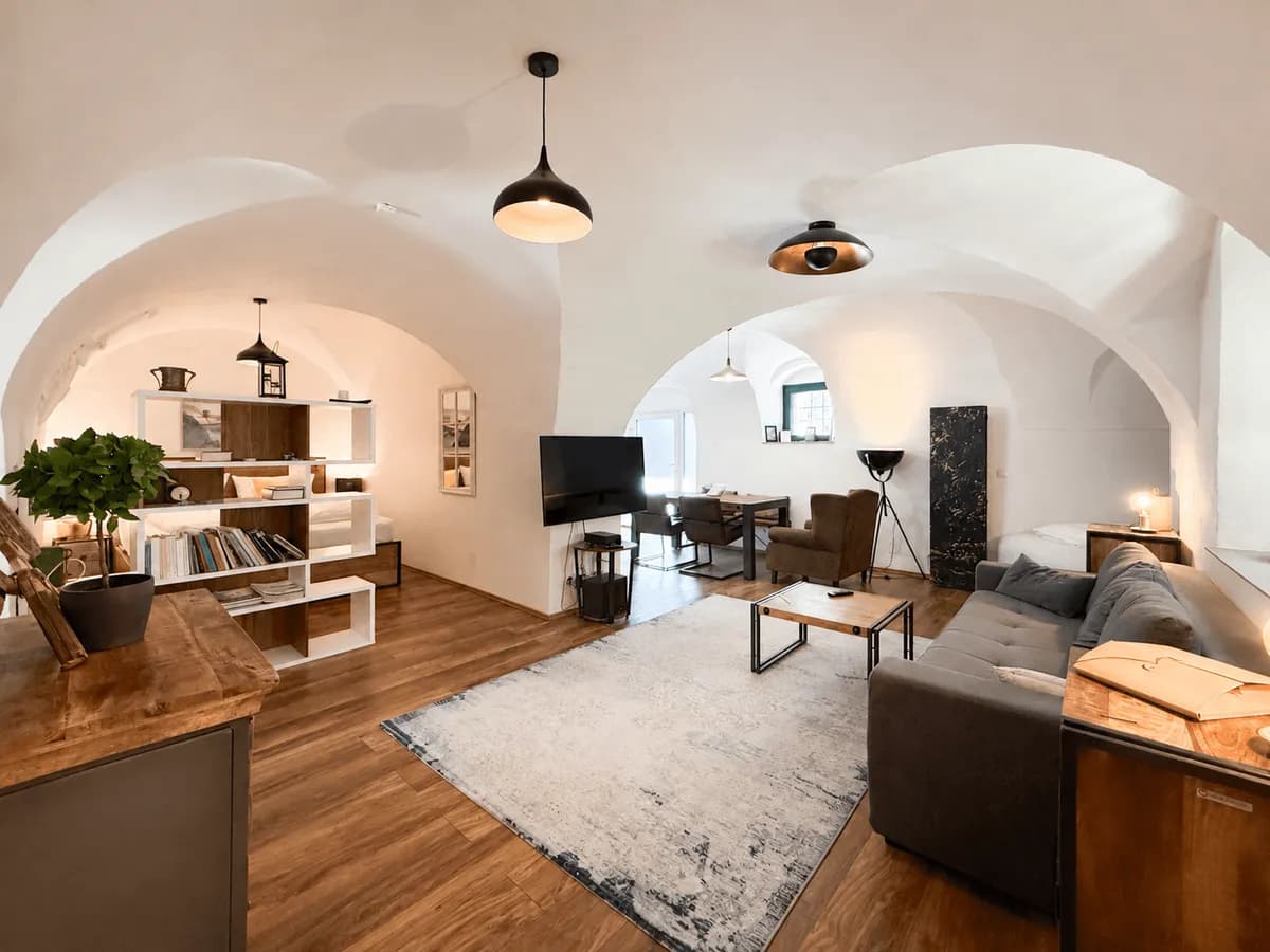 1-Zimmer-Wohnung mieten in Liezen – 66,35 m², € 1.200