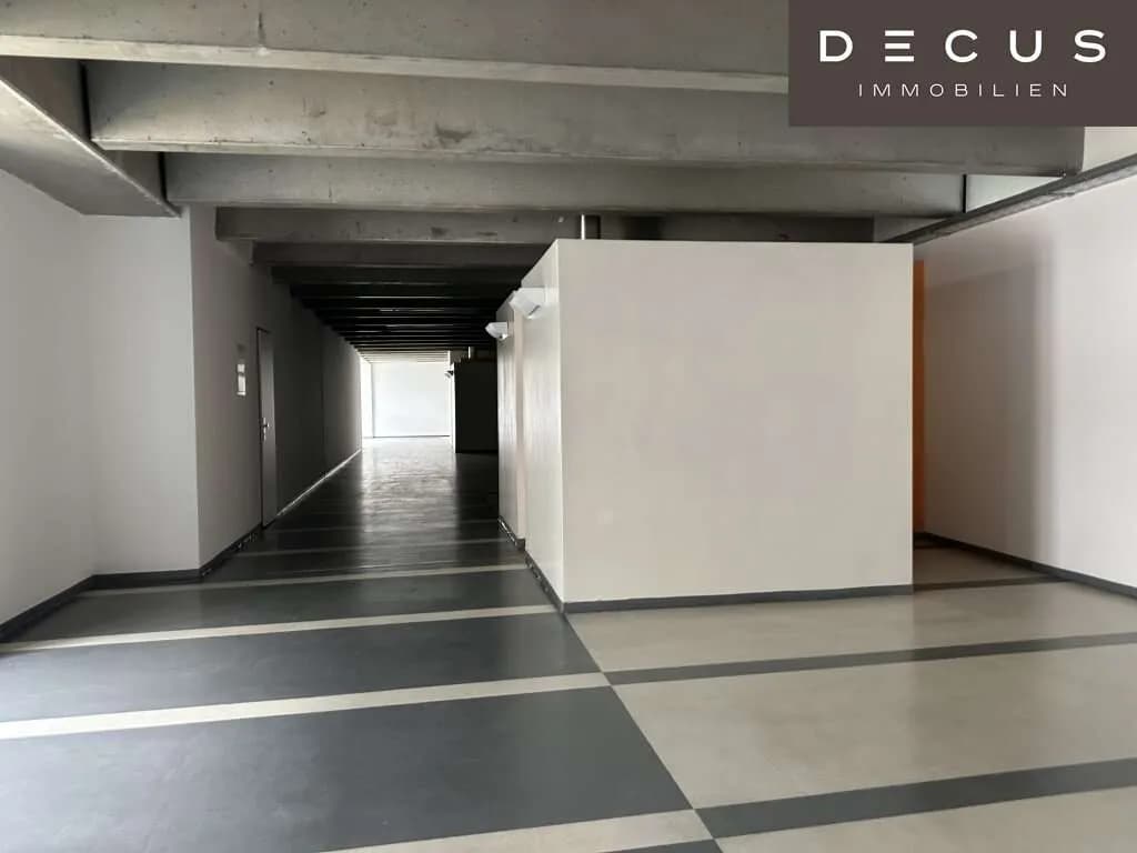 Gewerbeimmobilie mieten in Wien – 530 m², € 9