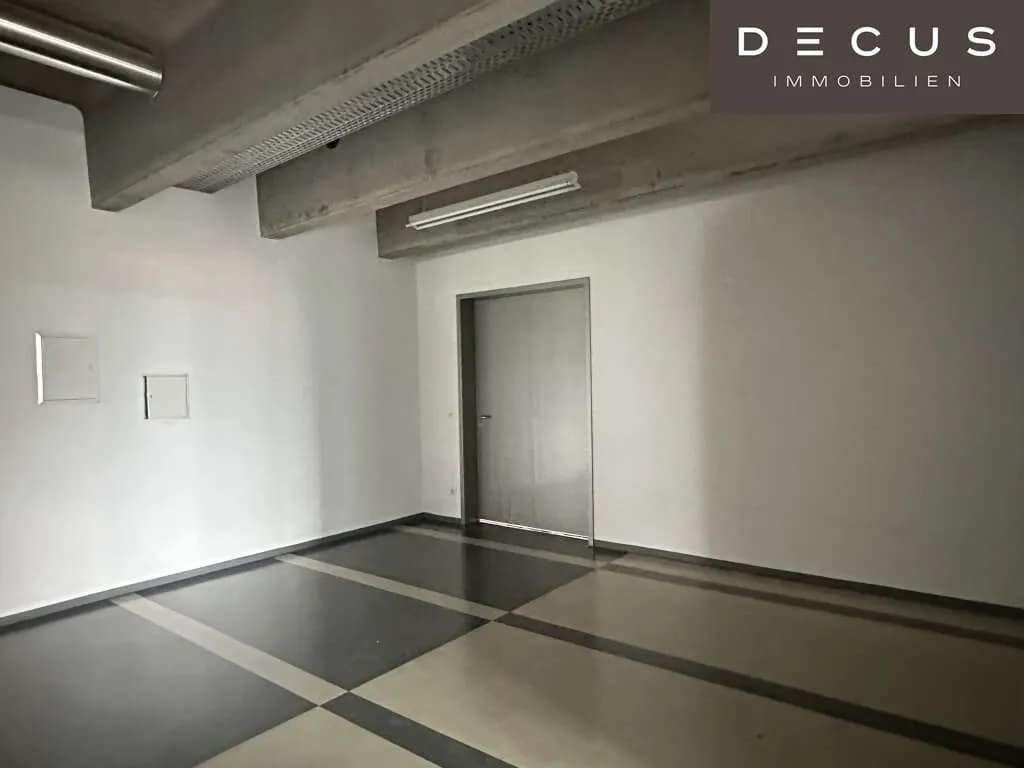 Gewerbeimmobilie mieten in Wien – 320 m², € 9 – Bild 7 von 12
