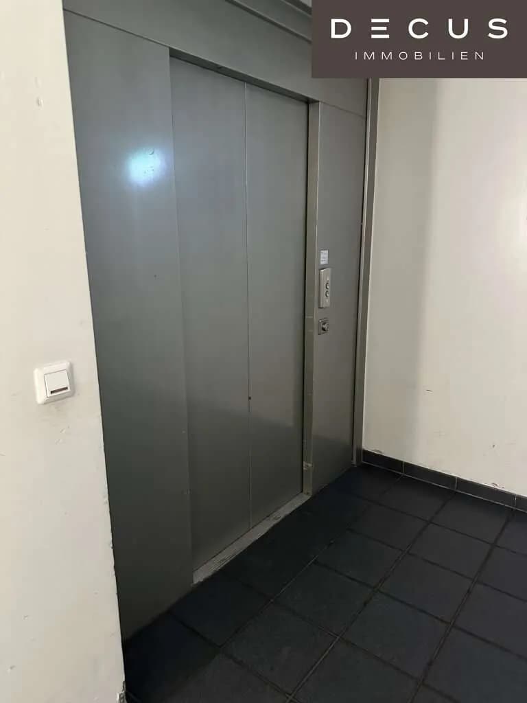 Gewerbeimmobilie mieten in Wien – 320 m², € 9 – Bild 10 von 12