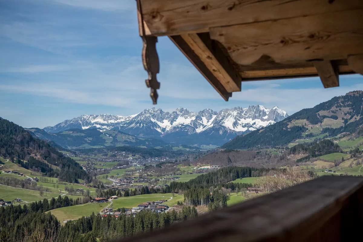 4-Zimmer-Wohnung kaufen in Kitzbühel – 125 m², € 2.390.000 – Bild 2 von 7